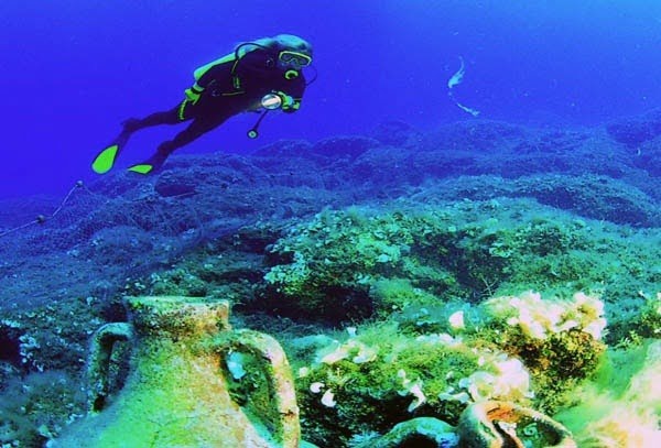 Die Abyss Das Tauchboot Von Kas Diving Picture Of Kas Diving Tripadvisor